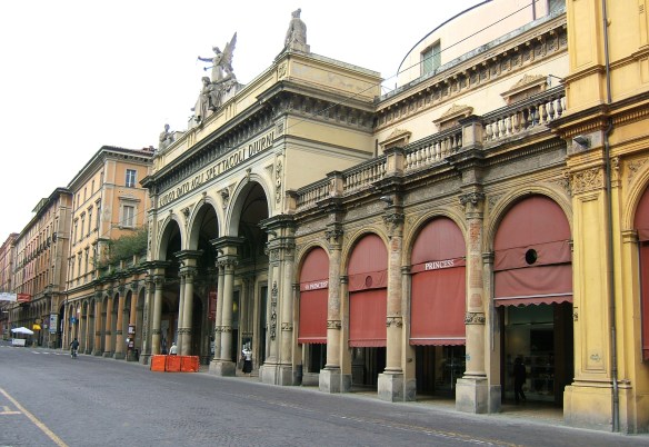 Bologna porticoes