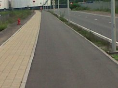 Proper tarmac cycle lane in Brussels