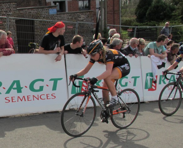 Laura Trott Fleche Wallonne