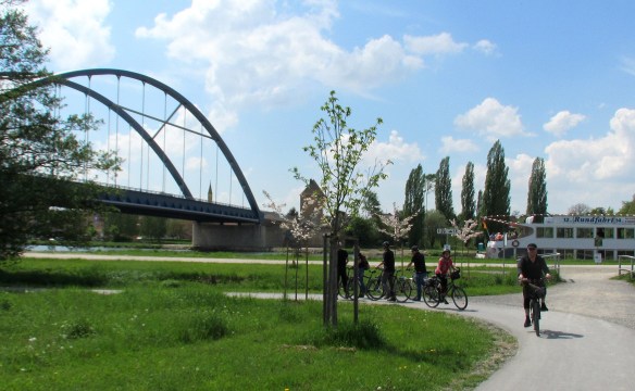 Cycle touring Germany