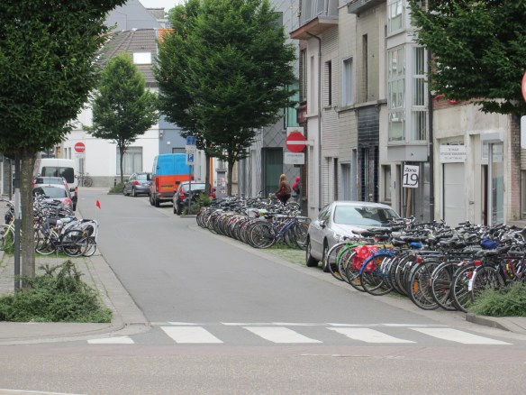 Cycle parking Ghent station 4