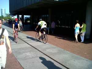 Rhine bank cycle access Koln