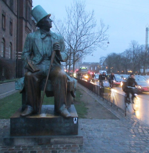 Hans Christian Andersen and cyclists Copenhagen