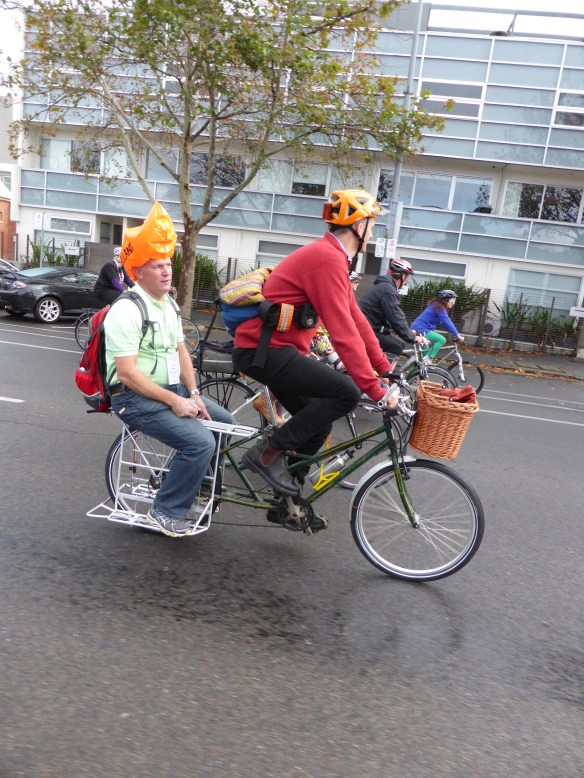 Bike brekkie together
