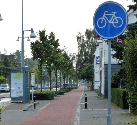 Cycle path Geleen Netherlands