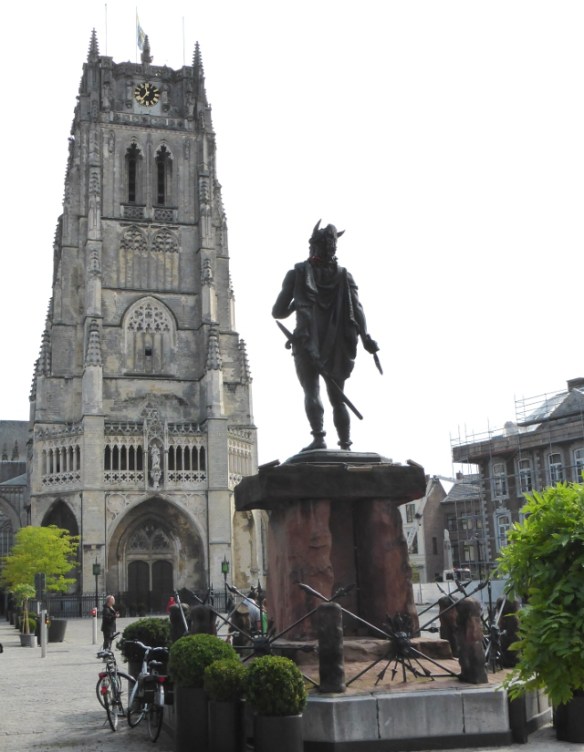 Photo by Kevin Mayne