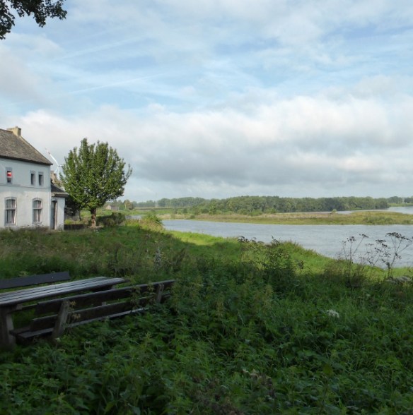 River Maas views Flanders cycle tour