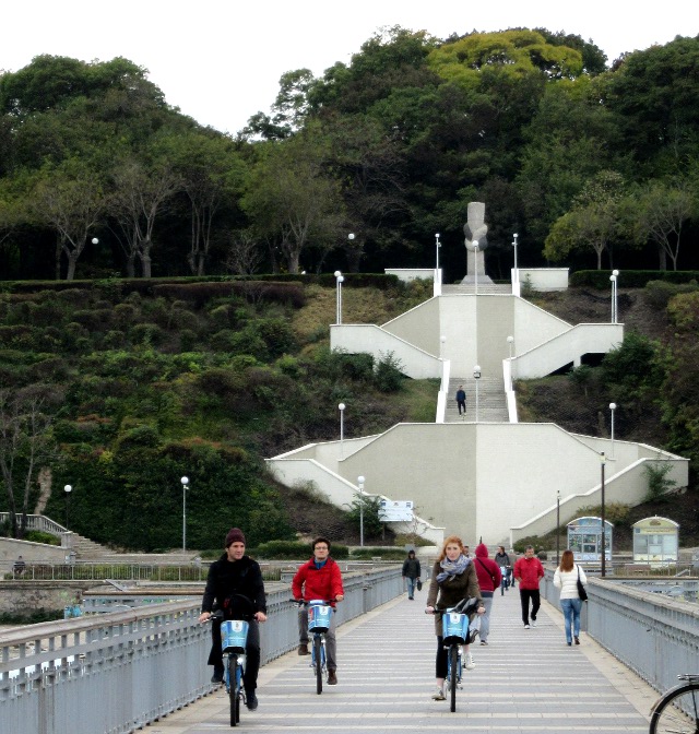 Photo by Kevin Mayne