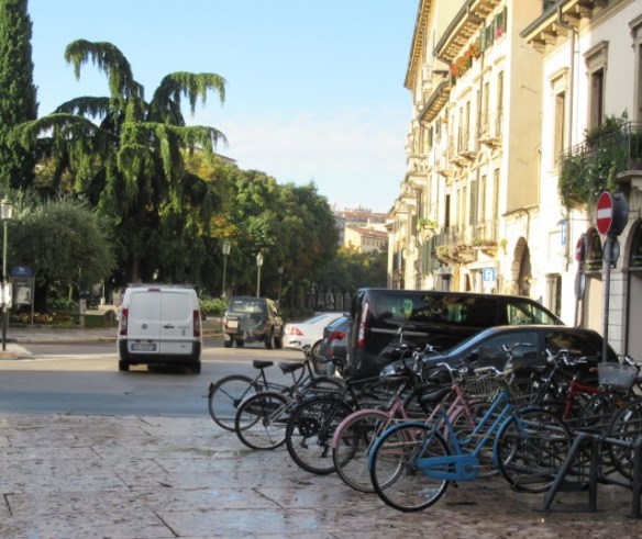 parked-bikes-verona-1