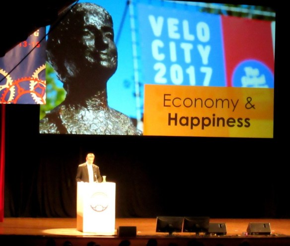 Photo by Kevin Mayne