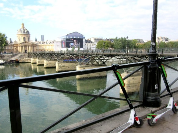 Copyright photography by Kevin Mayne